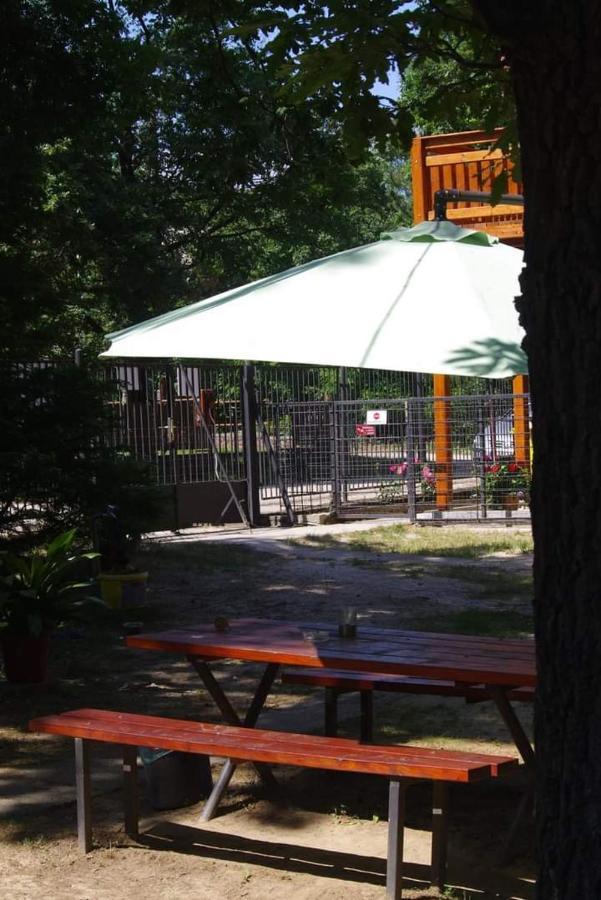 Tölgyfa Panzió Hotel Balatonszepezd Kültér fotó