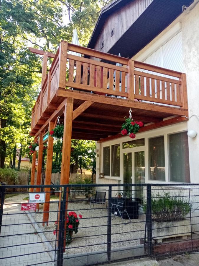 Tölgyfa Panzió Hotel Balatonszepezd Kültér fotó