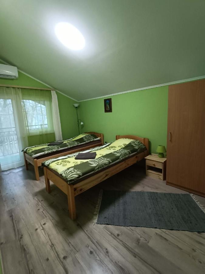 Tölgyfa Panzió Hotel Balatonszepezd Kültér fotó